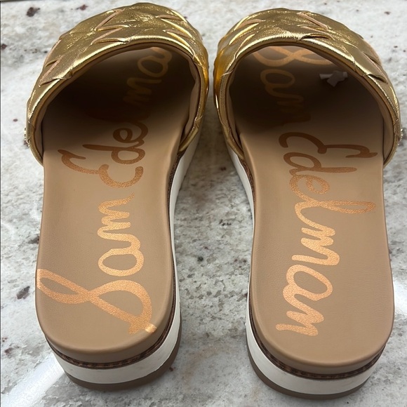Sam Edelman Adaley Gold Slide Sandal - Picture 8 of 11